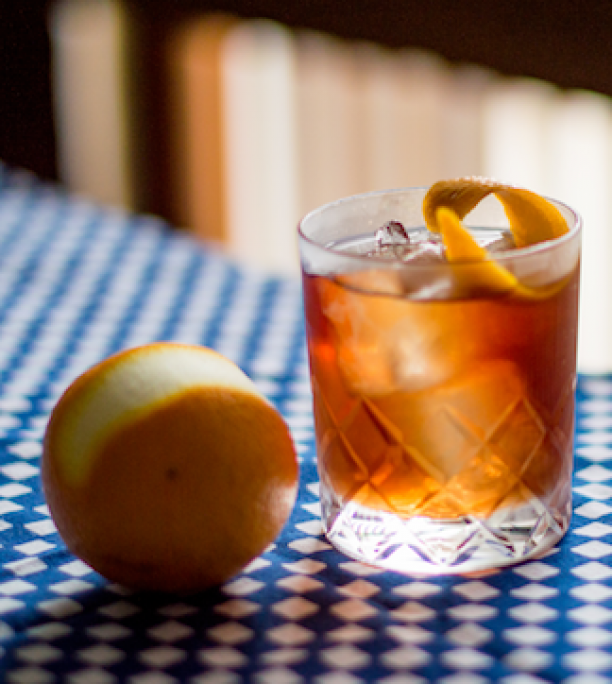 blue and white checkerboard tablecloth with negroni